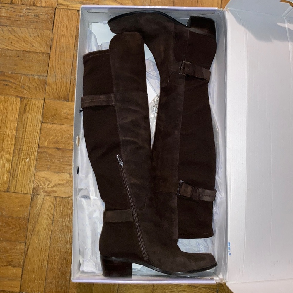 MARC FISHER KNEE HIGH SUEDE BOOTS